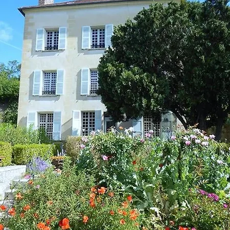 Amman Avec Terrasse Au Coeur Du Village Impressionniste * オーヴェル・シュル・オワーズ